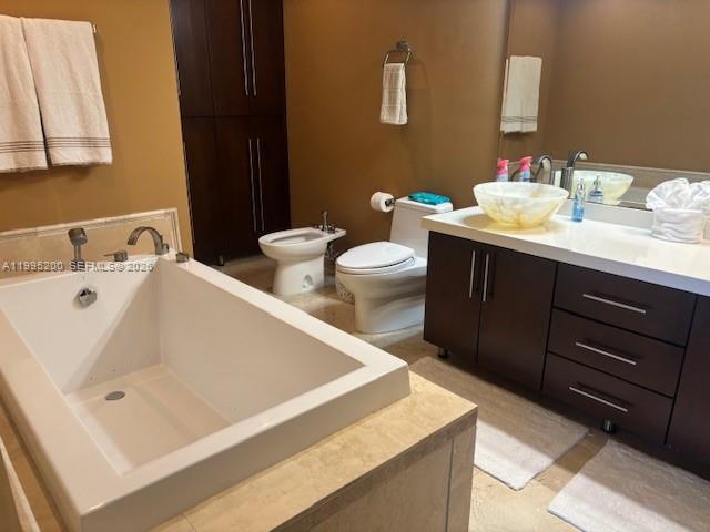 THE DECOPLAGE CONDO - Residential