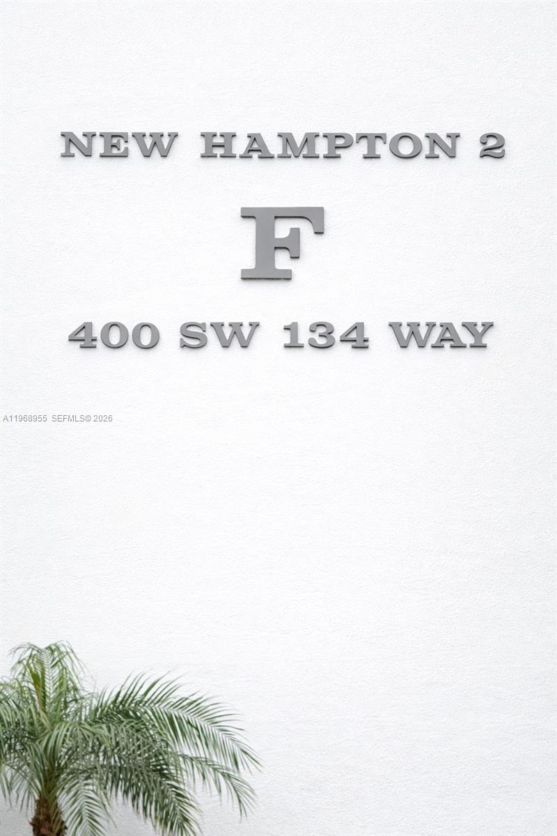 NEW HAMPTON AT CENTURY VI - Residential