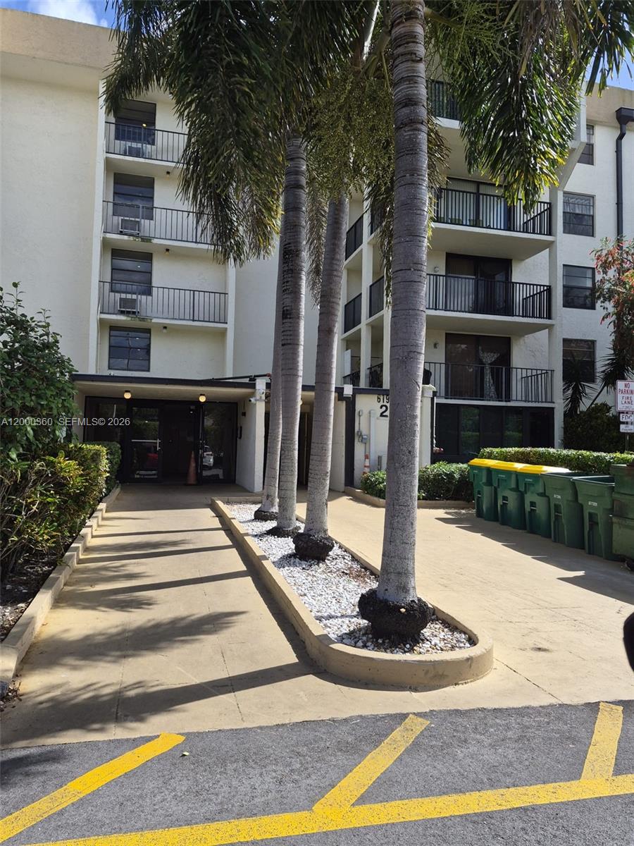 GATE TWO CONDO - Residential