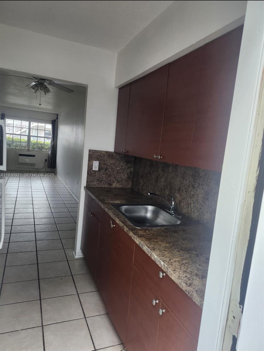 ALTOS DEL MAR NO 3 - Residential Lease