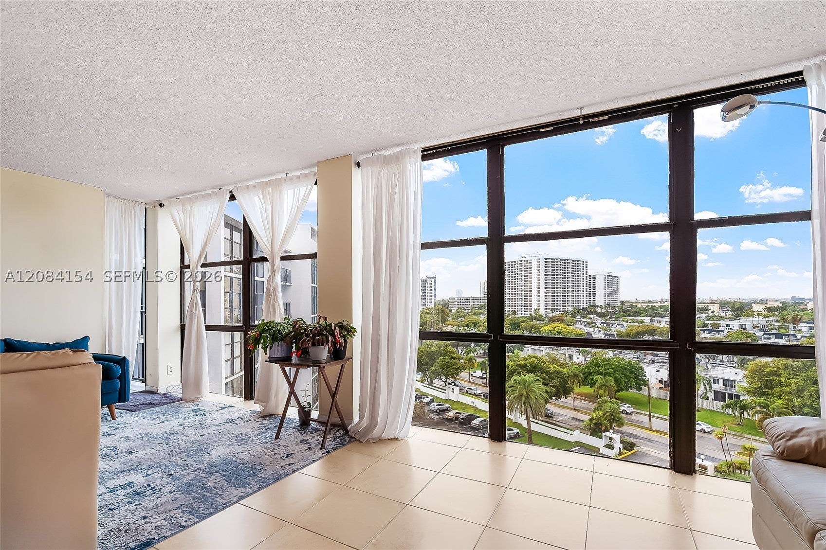 800 Parkview Dr 901, Hallandale Beach FL 33009