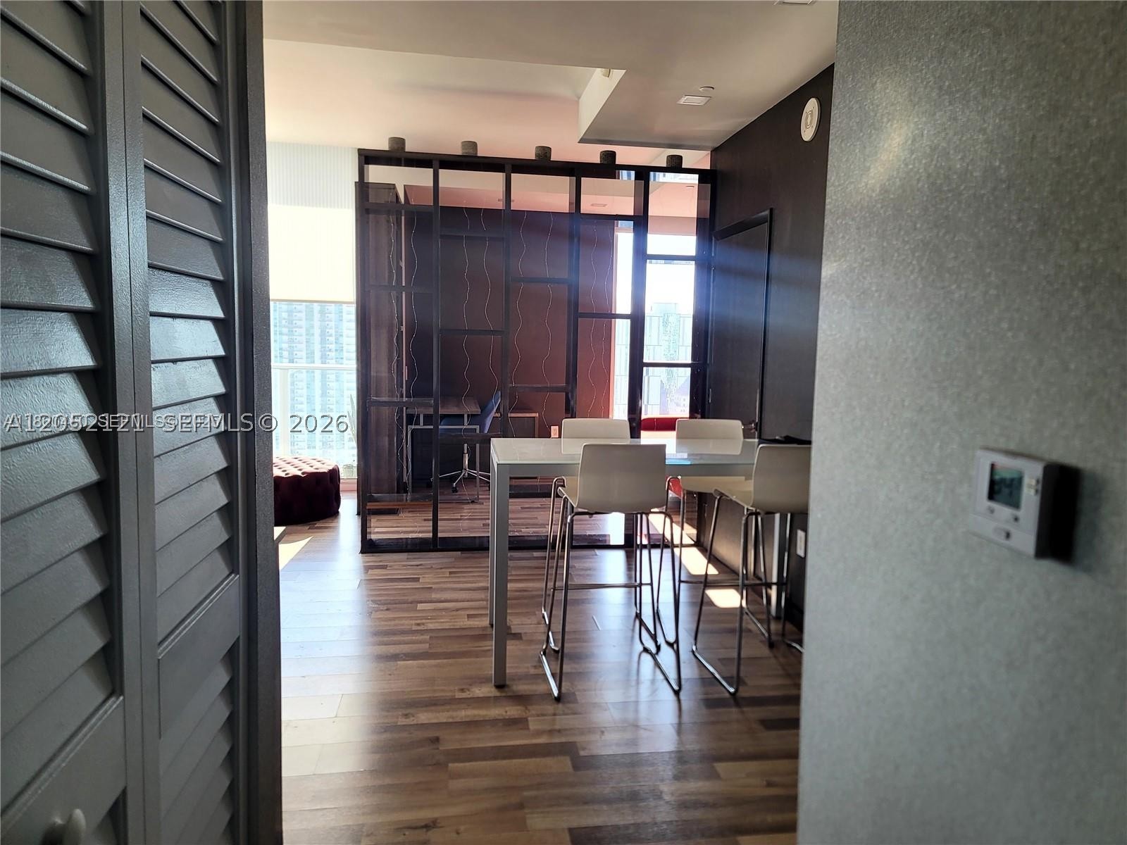 151 SE 1st St PH11