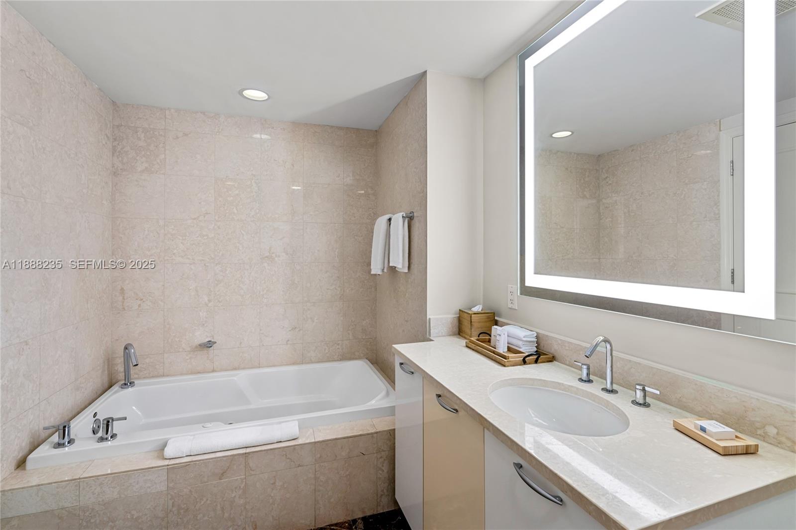 Q CLUB RESORT & RESIDENCE - Residential