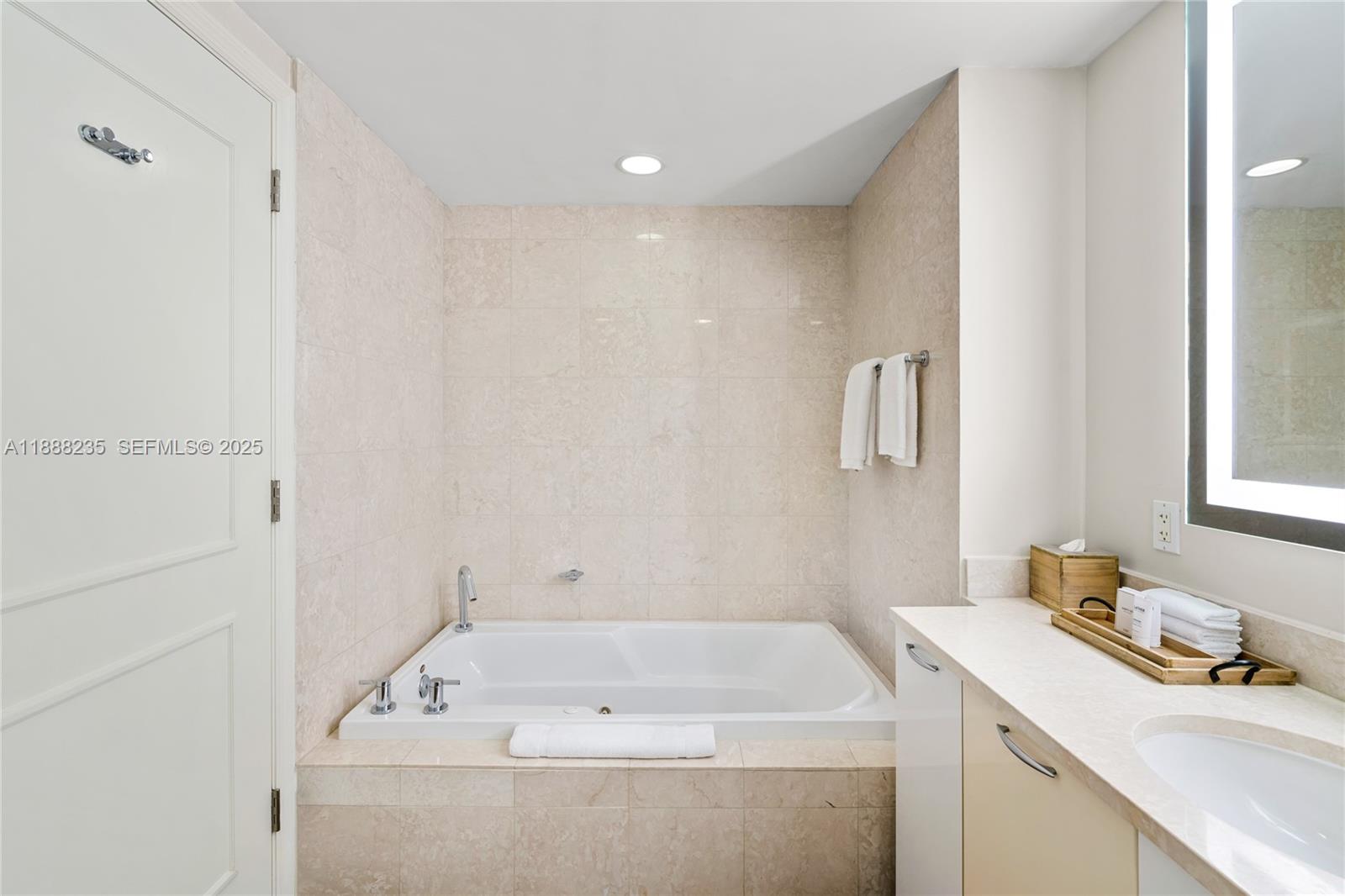 Q CLUB RESORT & RESIDENCE - Residential