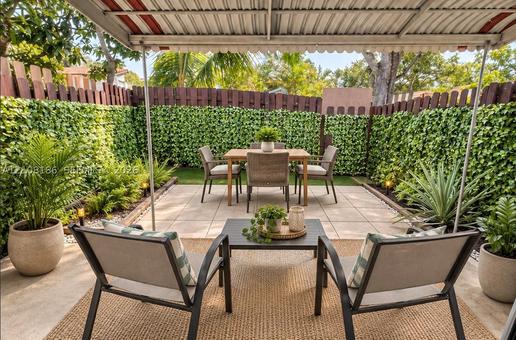 Photo of 3007 NW 68th St #9C, Fort Lauderdale, FL 33309 (MLS # A12108186)