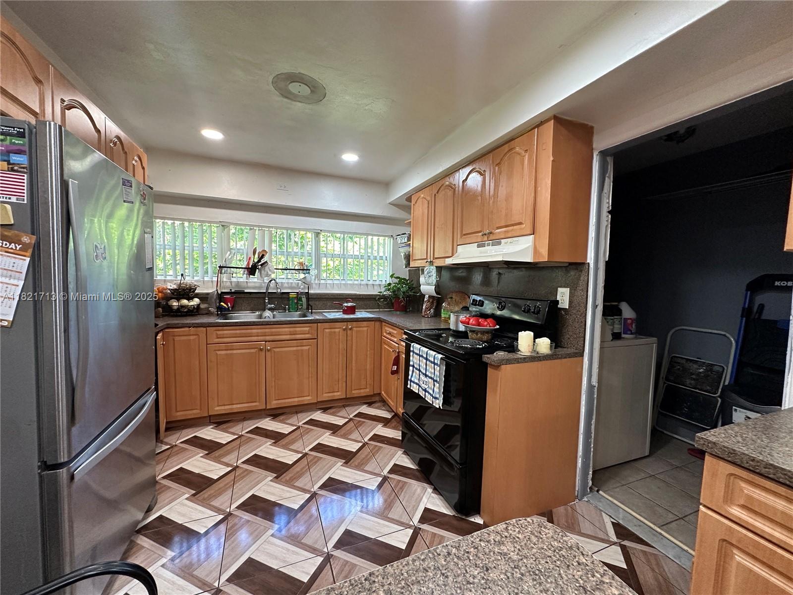 SIERRA MIRADA - Residential