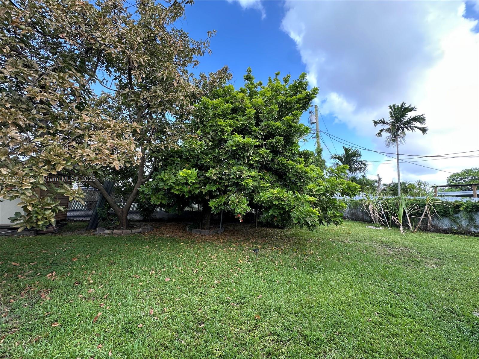 SIERRA MIRADA - Residential