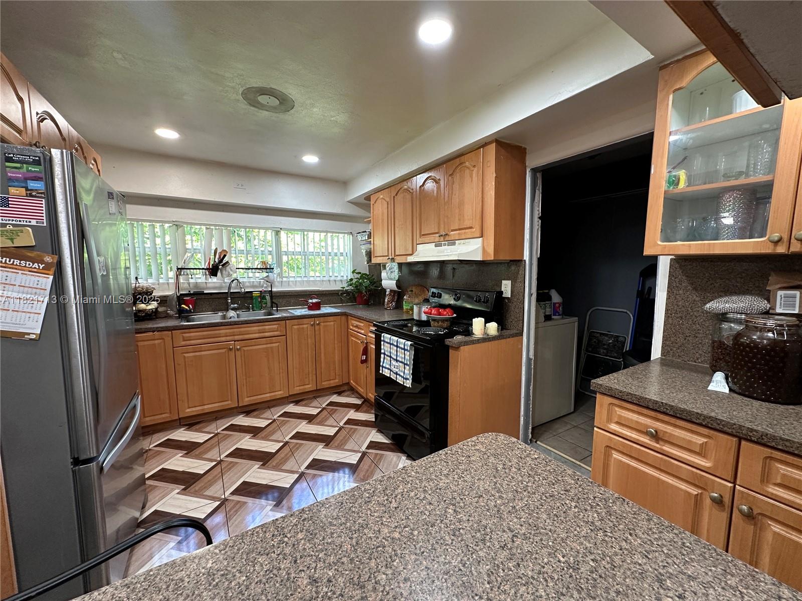 SIERRA MIRADA - Residential