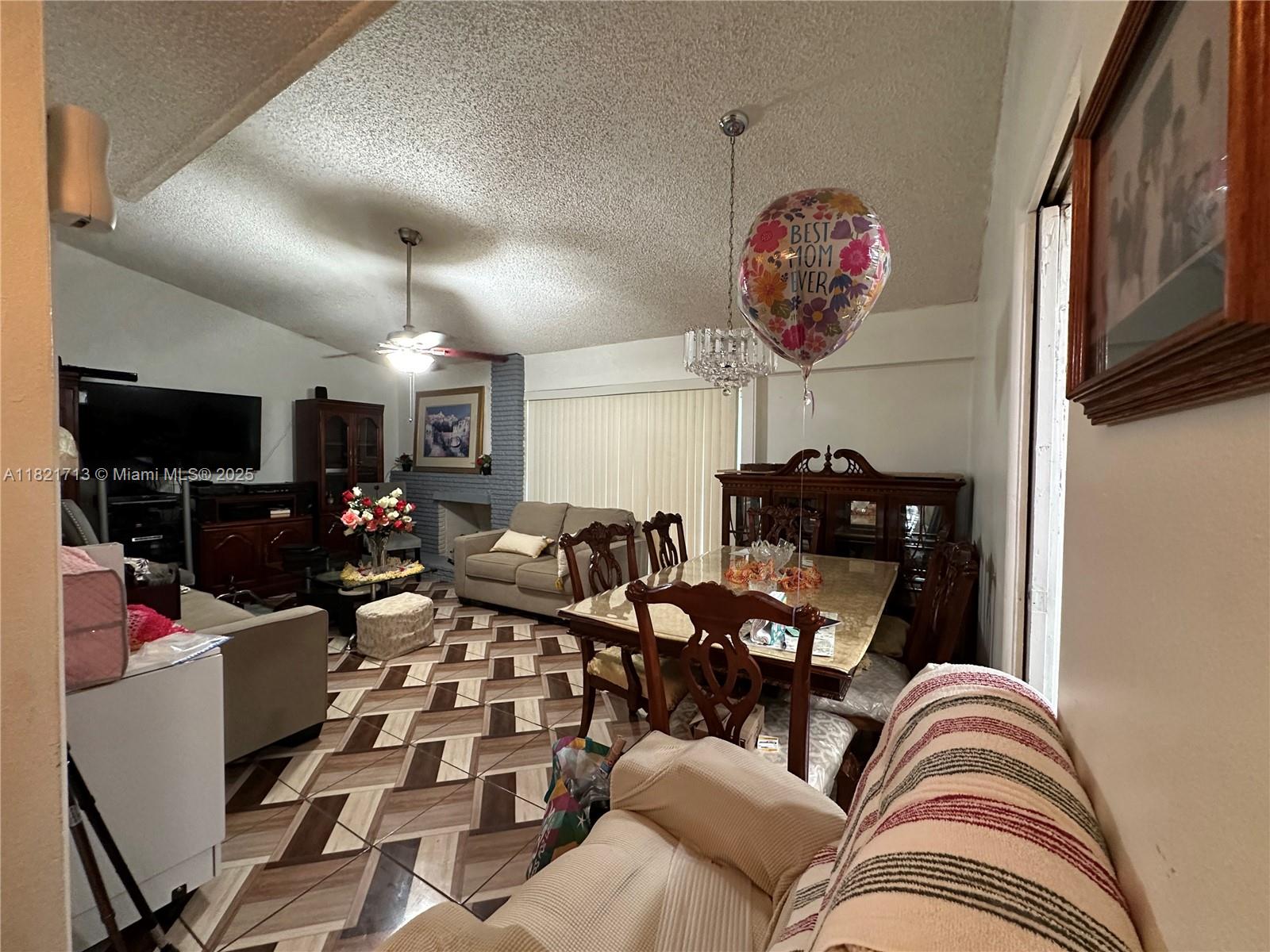 SIERRA MIRADA - Residential
