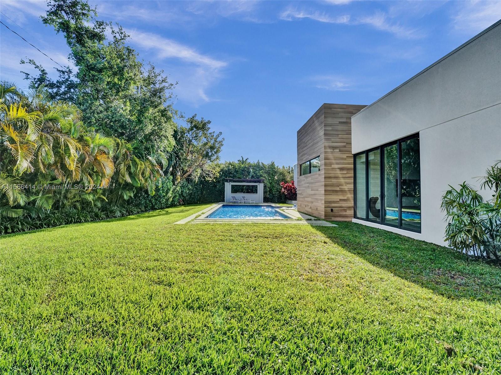 GREYKNOLL ESTATES - Residential