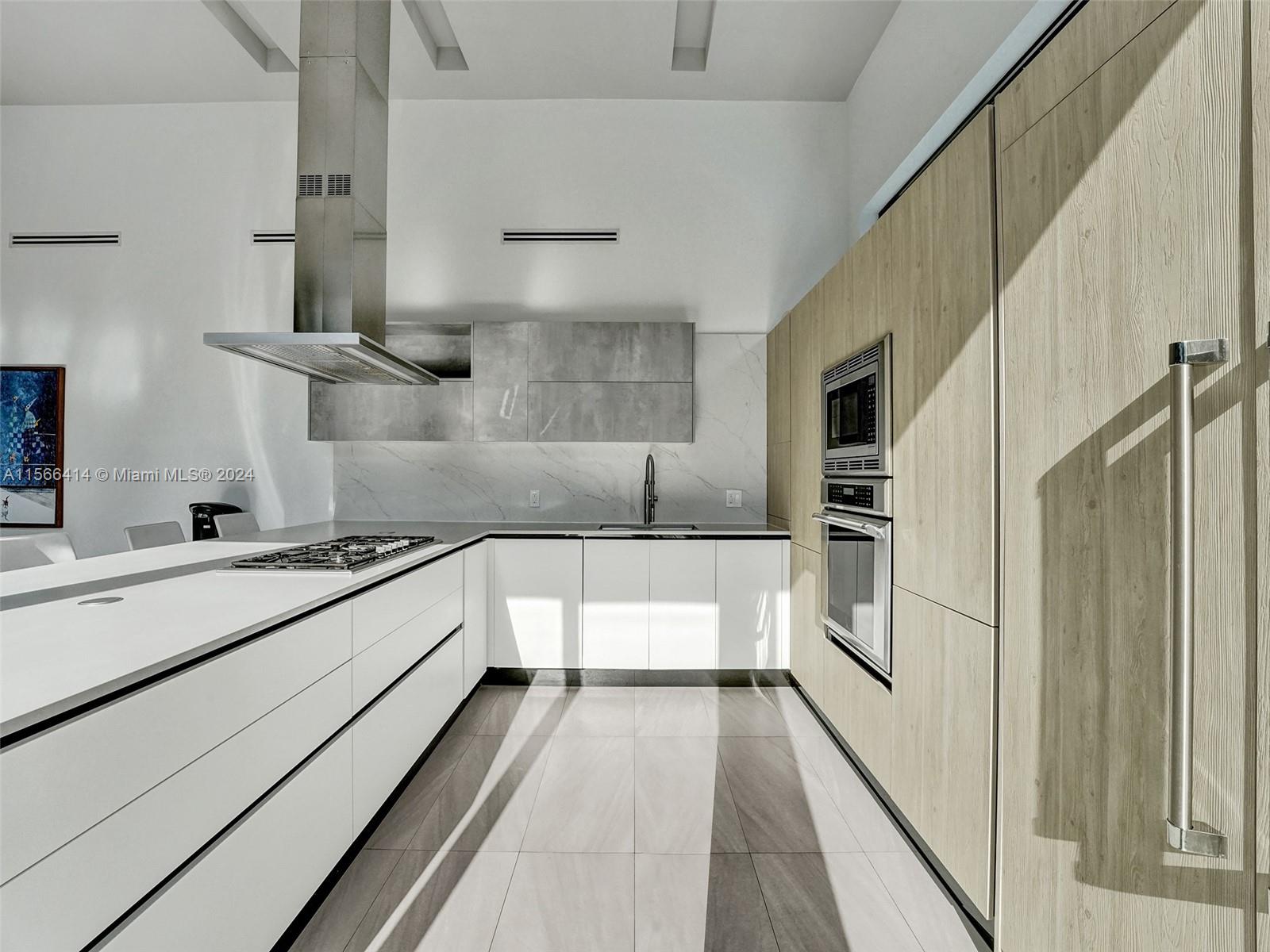 GREYKNOLL ESTATES - Residential