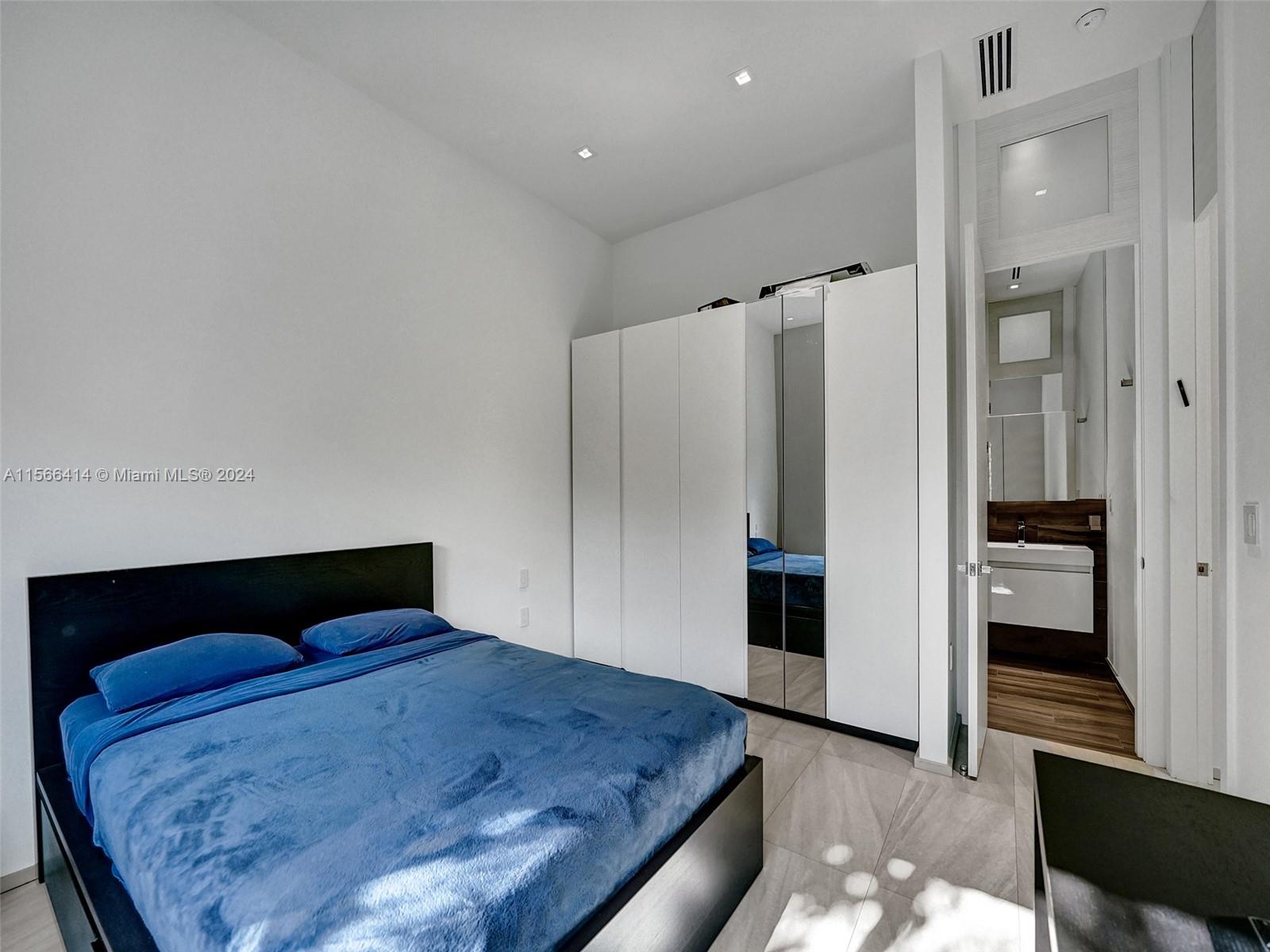 GREYKNOLL ESTATES - Residential