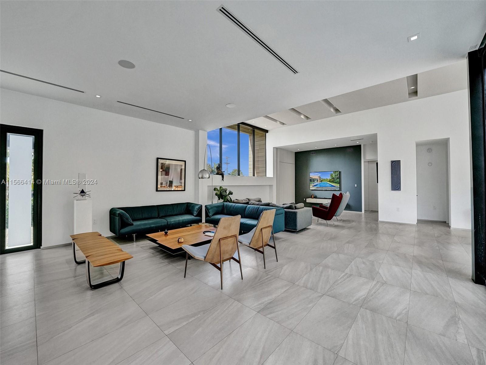 GREYKNOLL ESTATES - Residential