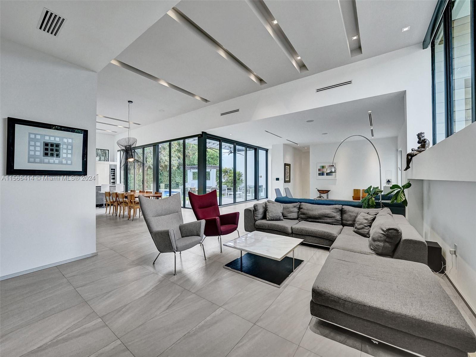 GREYKNOLL ESTATES - Residential