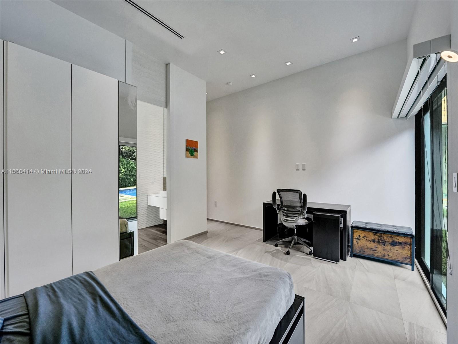 GREYKNOLL ESTATES - Residential