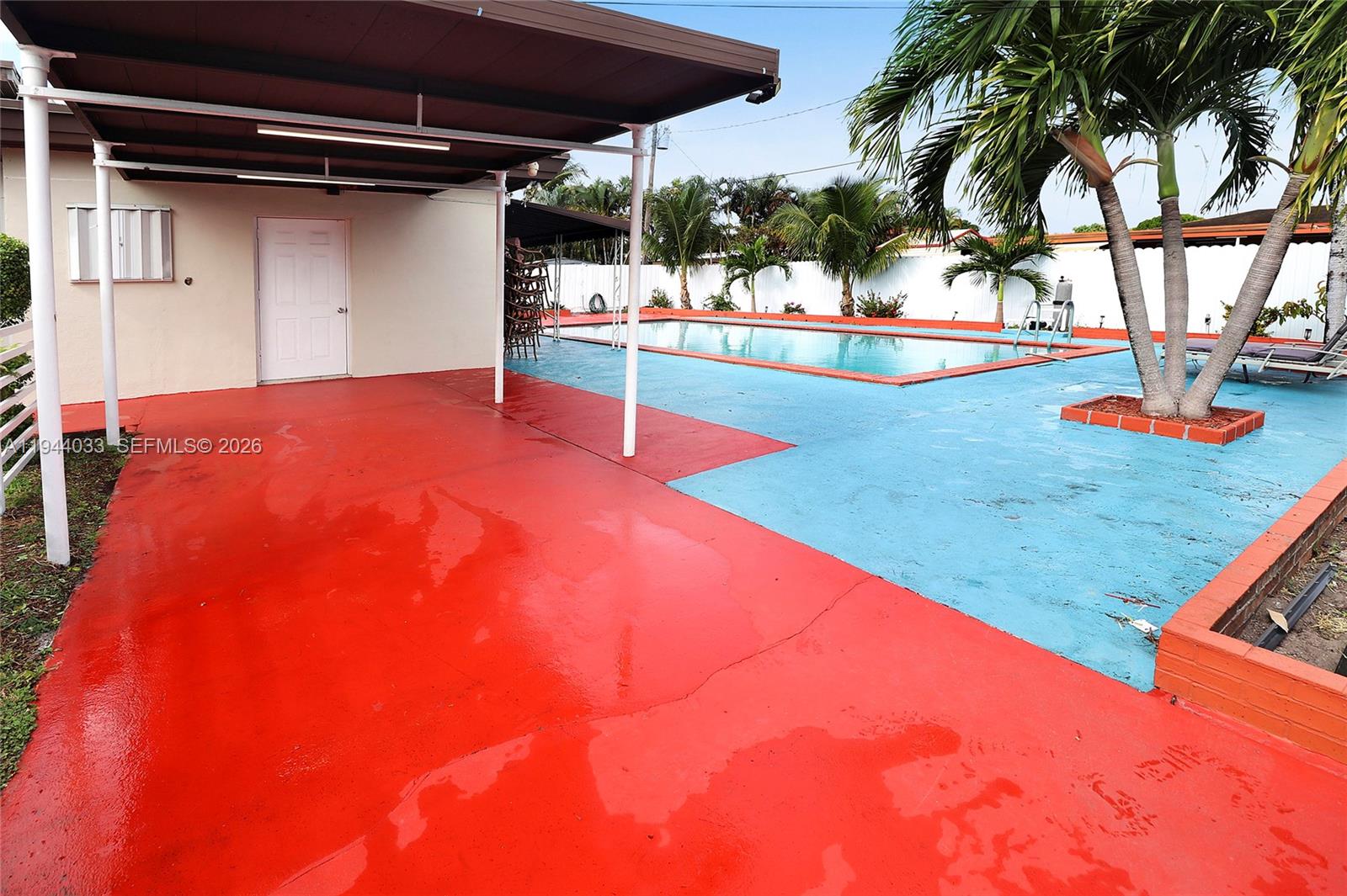 HOLLEMAN MANOR NO 2 2ND A - Residential