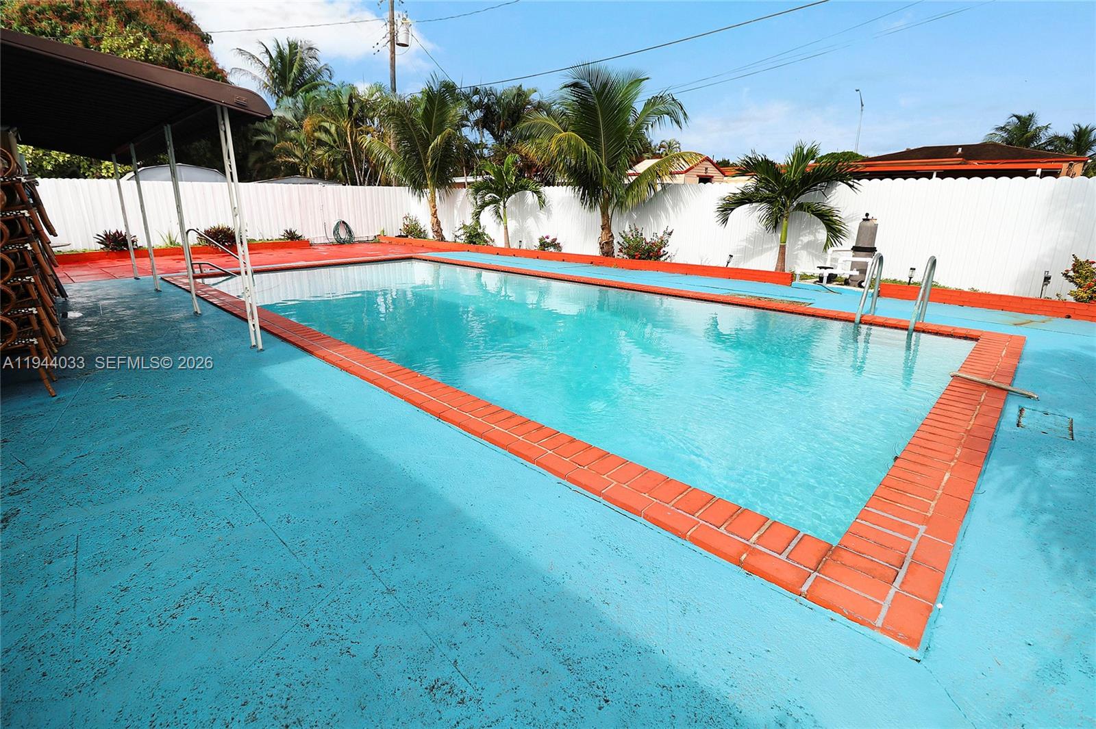 HOLLEMAN MANOR NO 2 2ND A - Residential