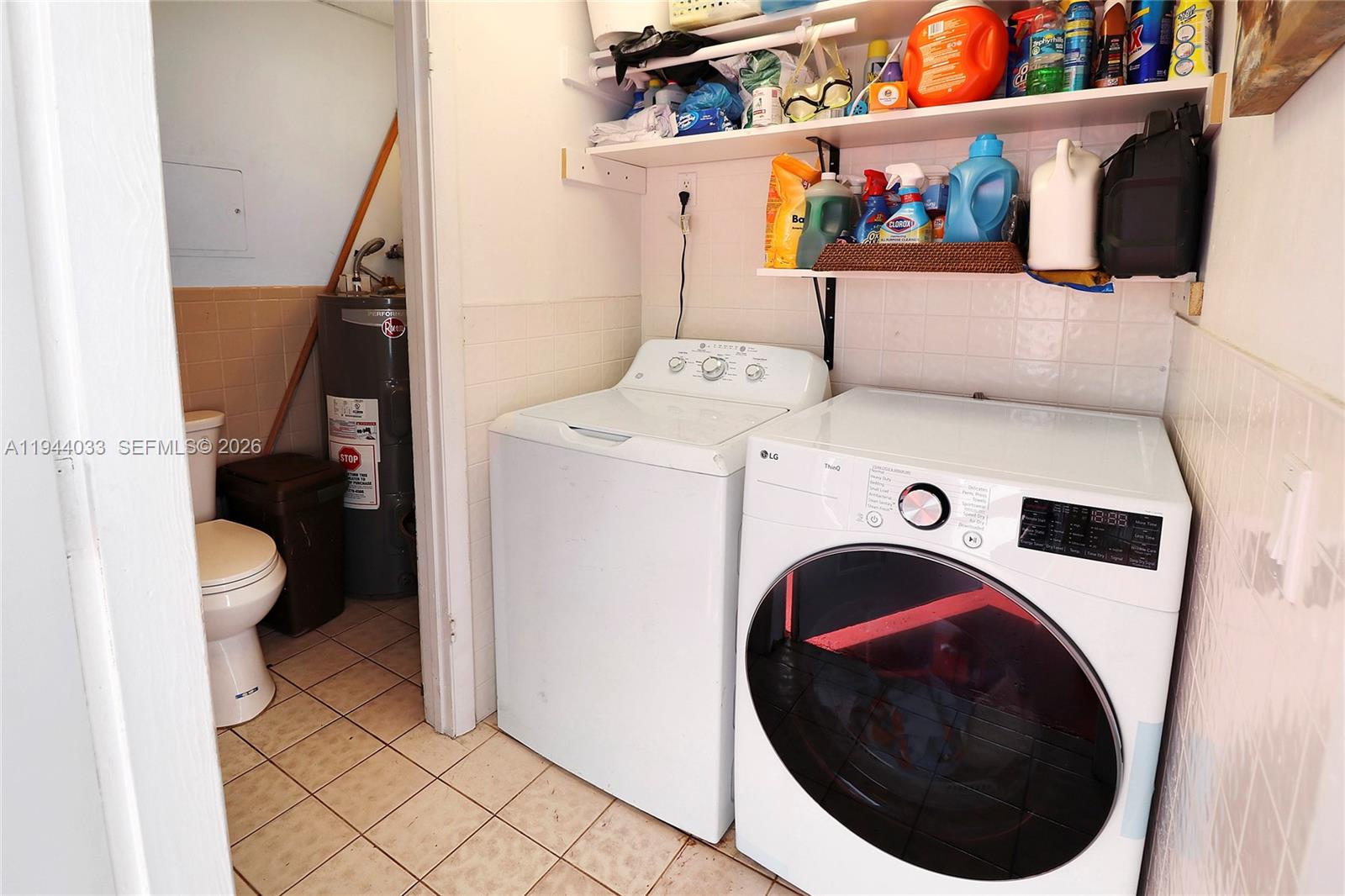 HOLLEMAN MANOR NO 2 2ND A - Residential