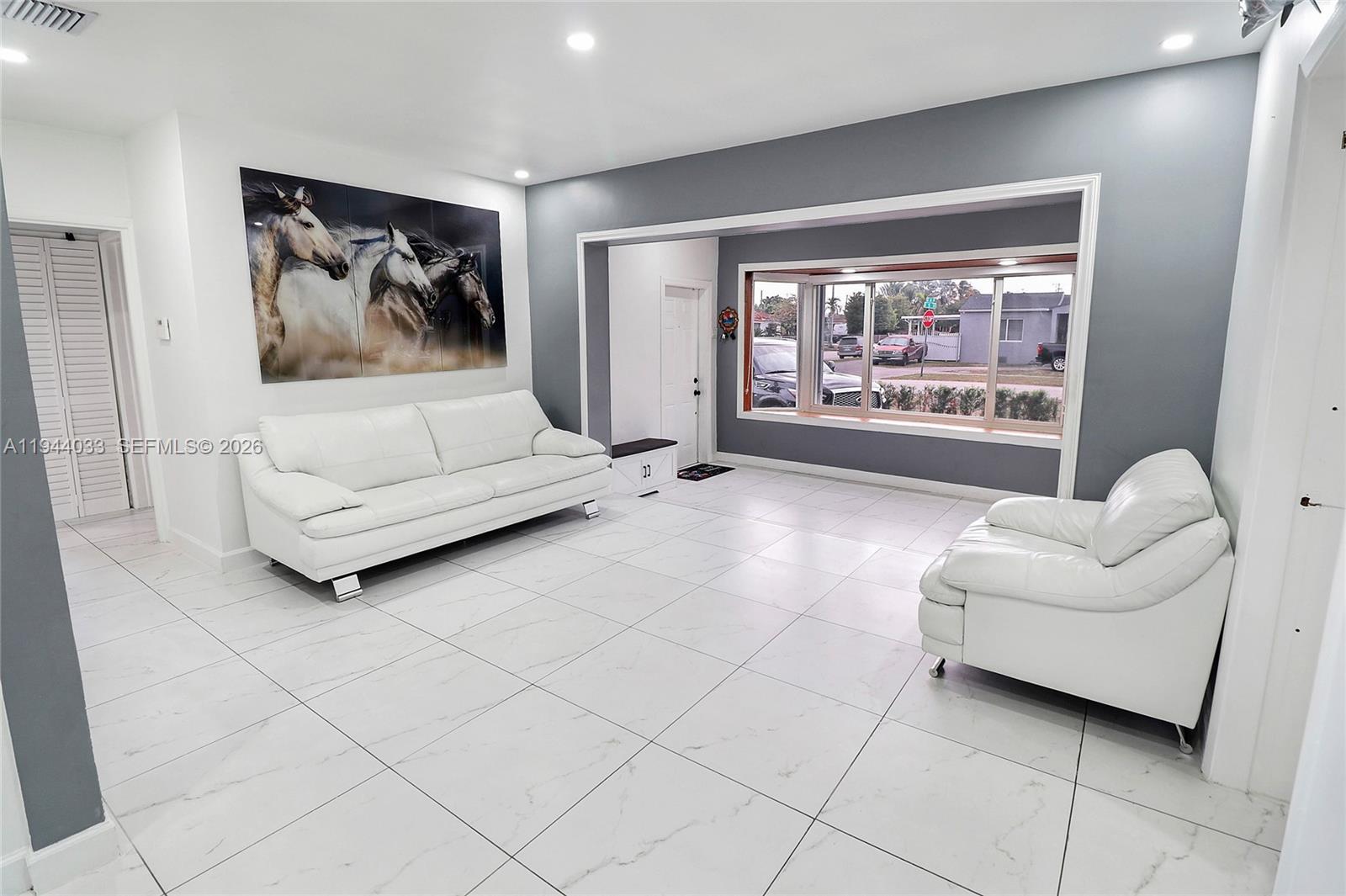 HOLLEMAN MANOR NO 2 2ND A - Residential