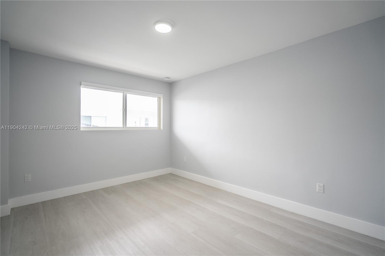 TREASURE IS 1ST ADDN PORT - Residential Lease