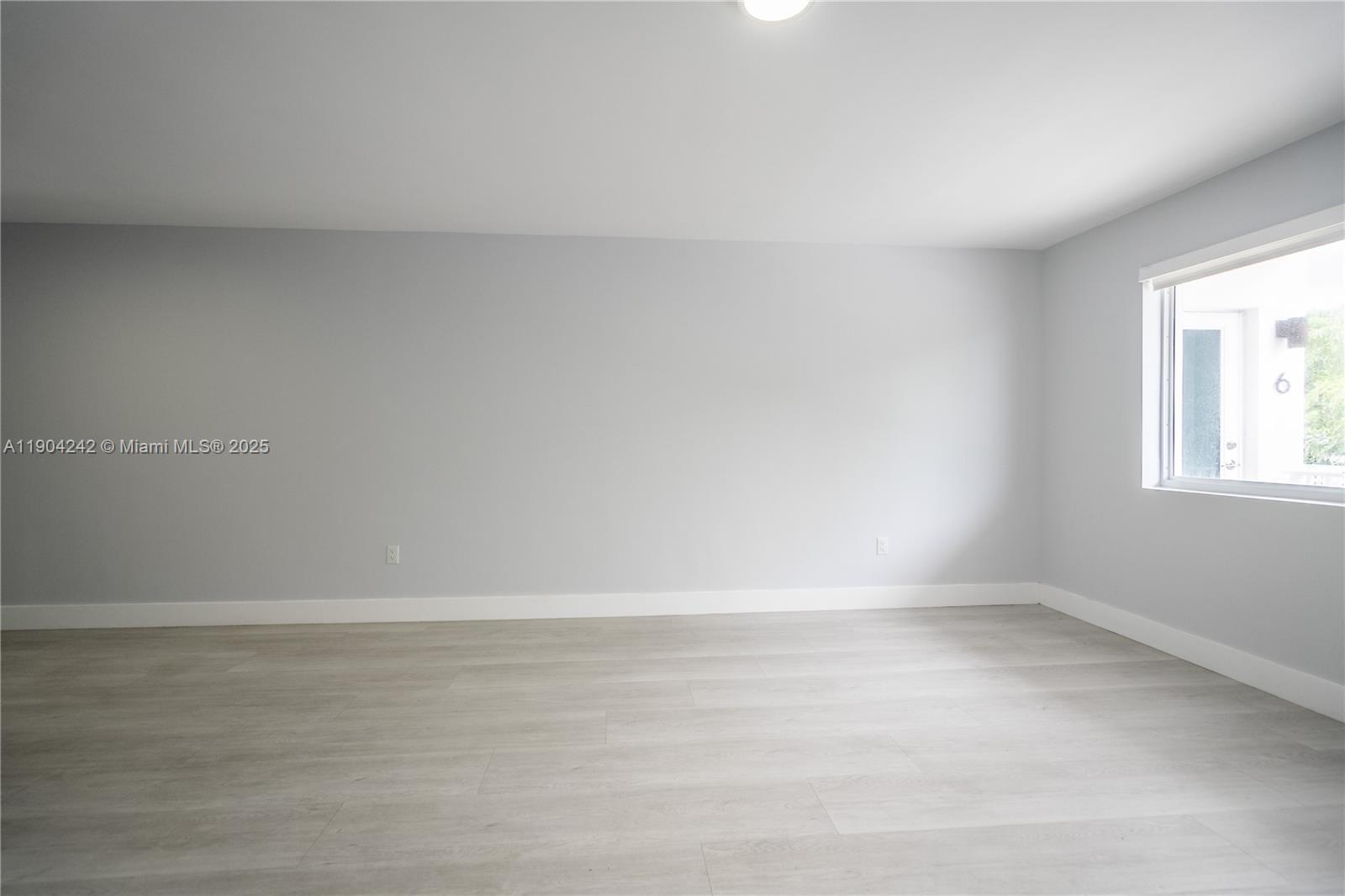 TREASURE IS 1ST ADDN PORT - Residential Lease