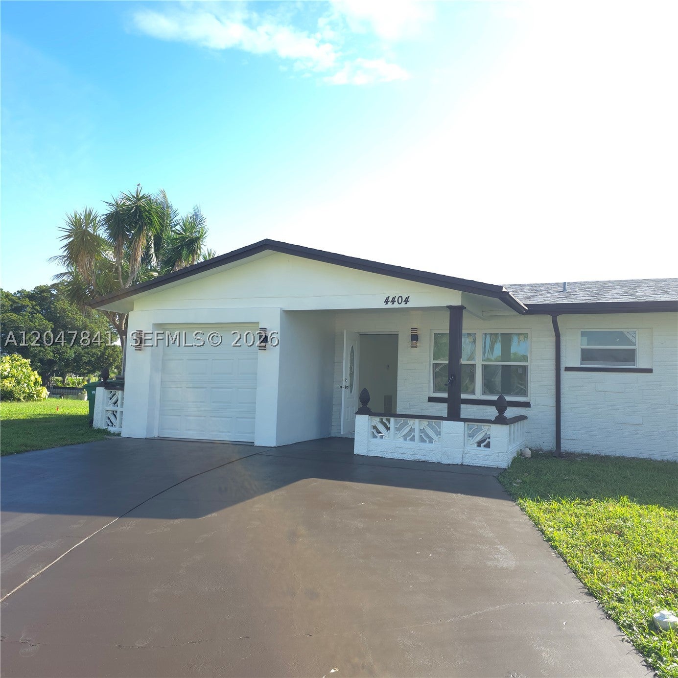 4404 NW 46th Way