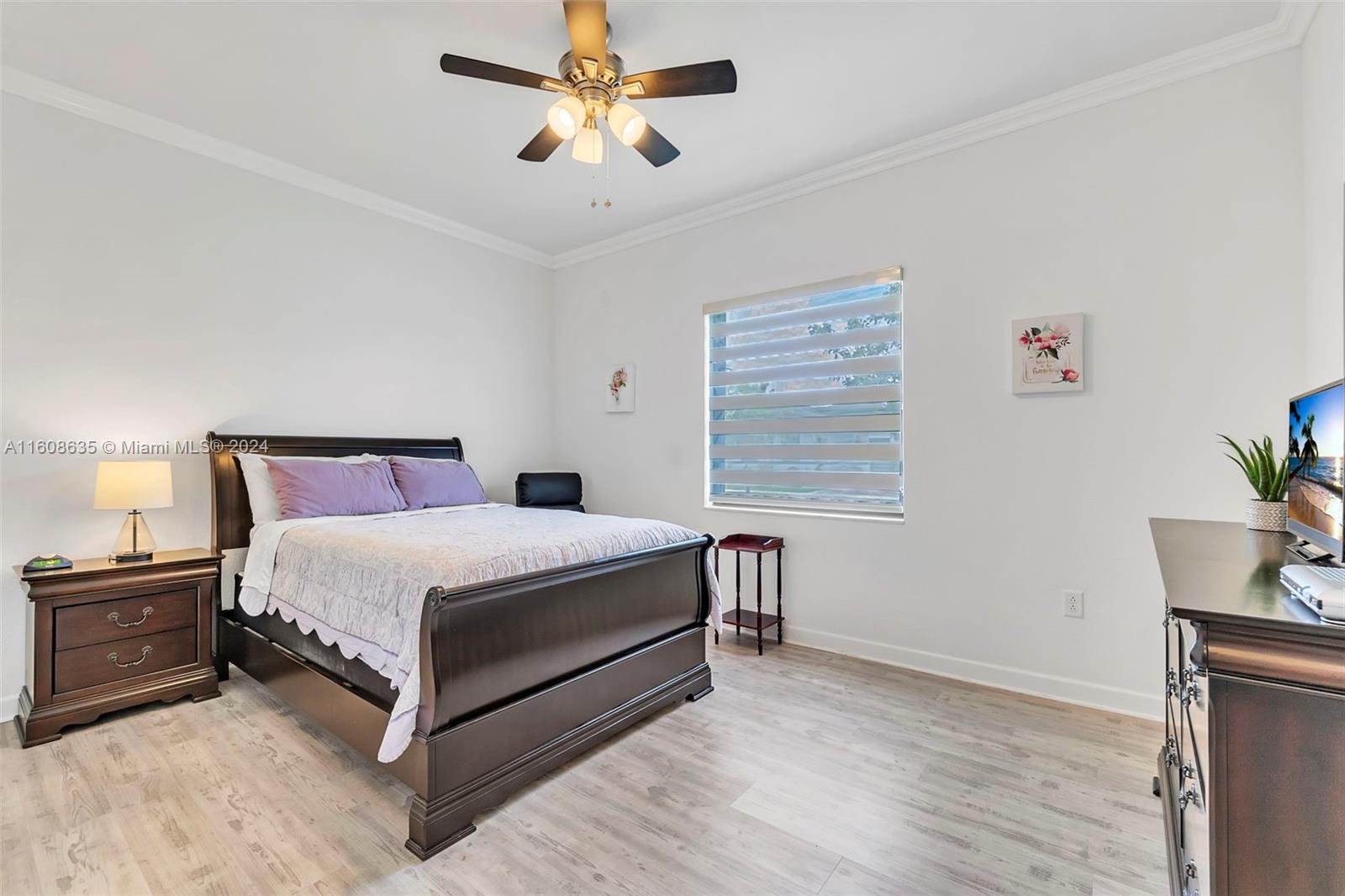 VILHEN DRIVE ESTATES - Residential