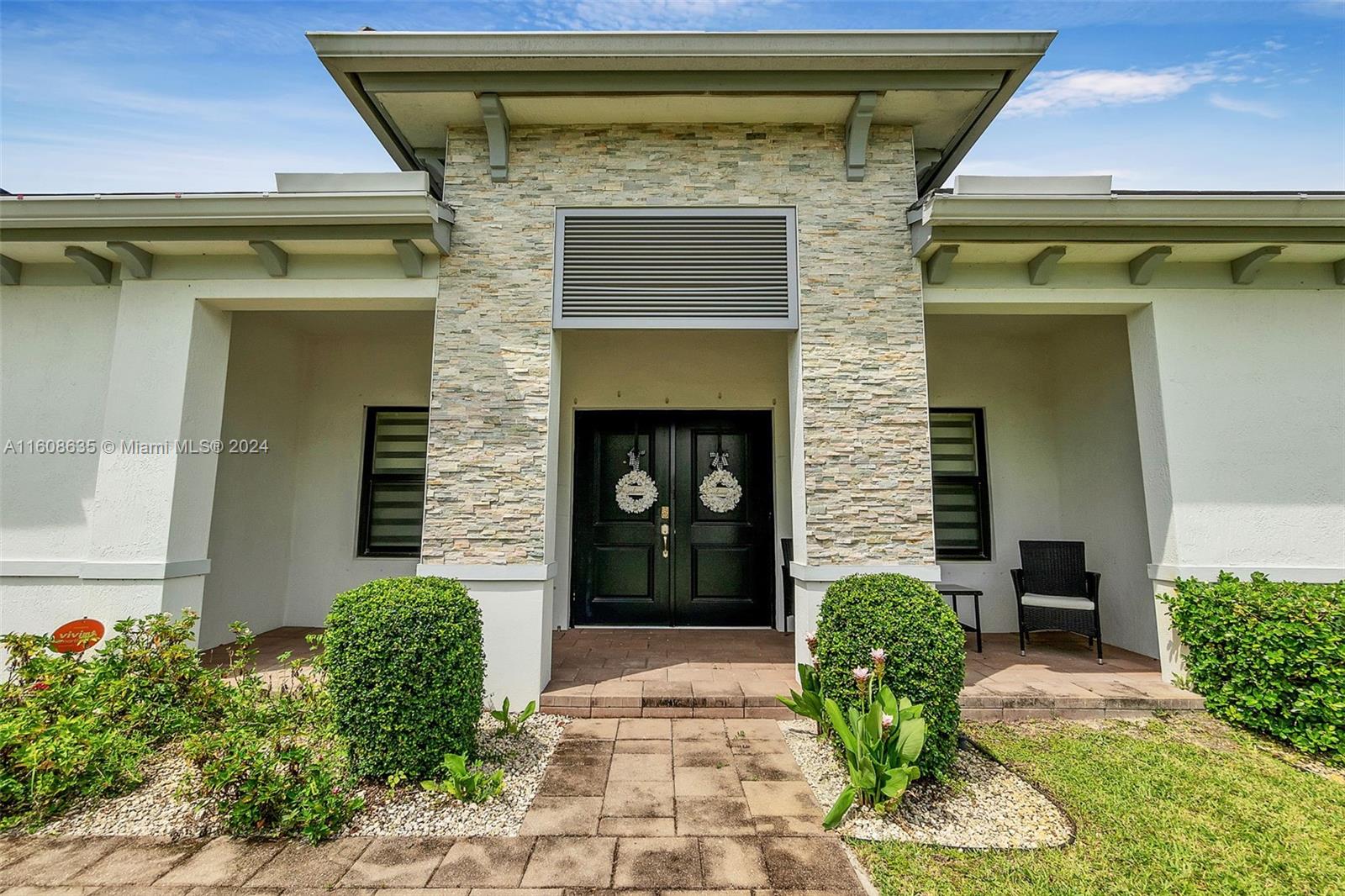 VILHEN DRIVE ESTATES - Residential