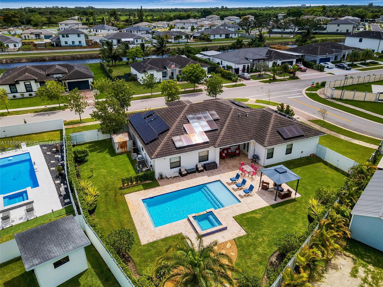 VILHEN DRIVE ESTATES - Residential