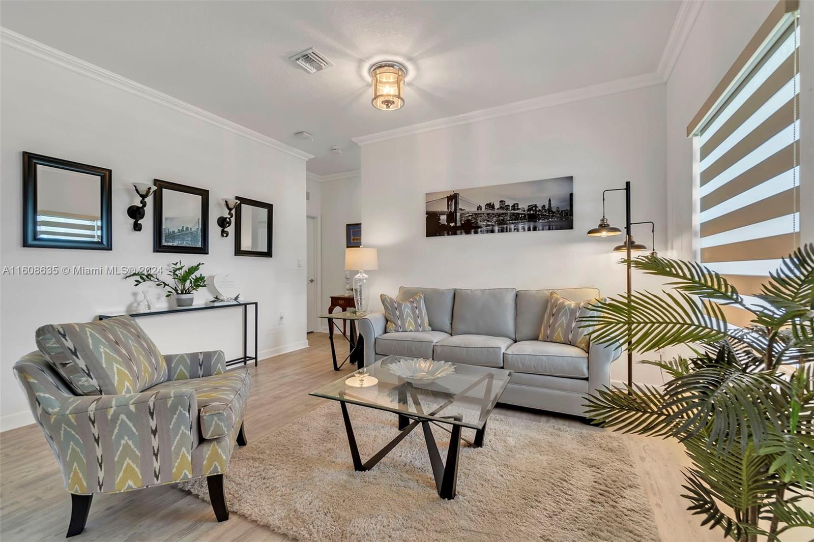VILHEN DRIVE ESTATES - Residential