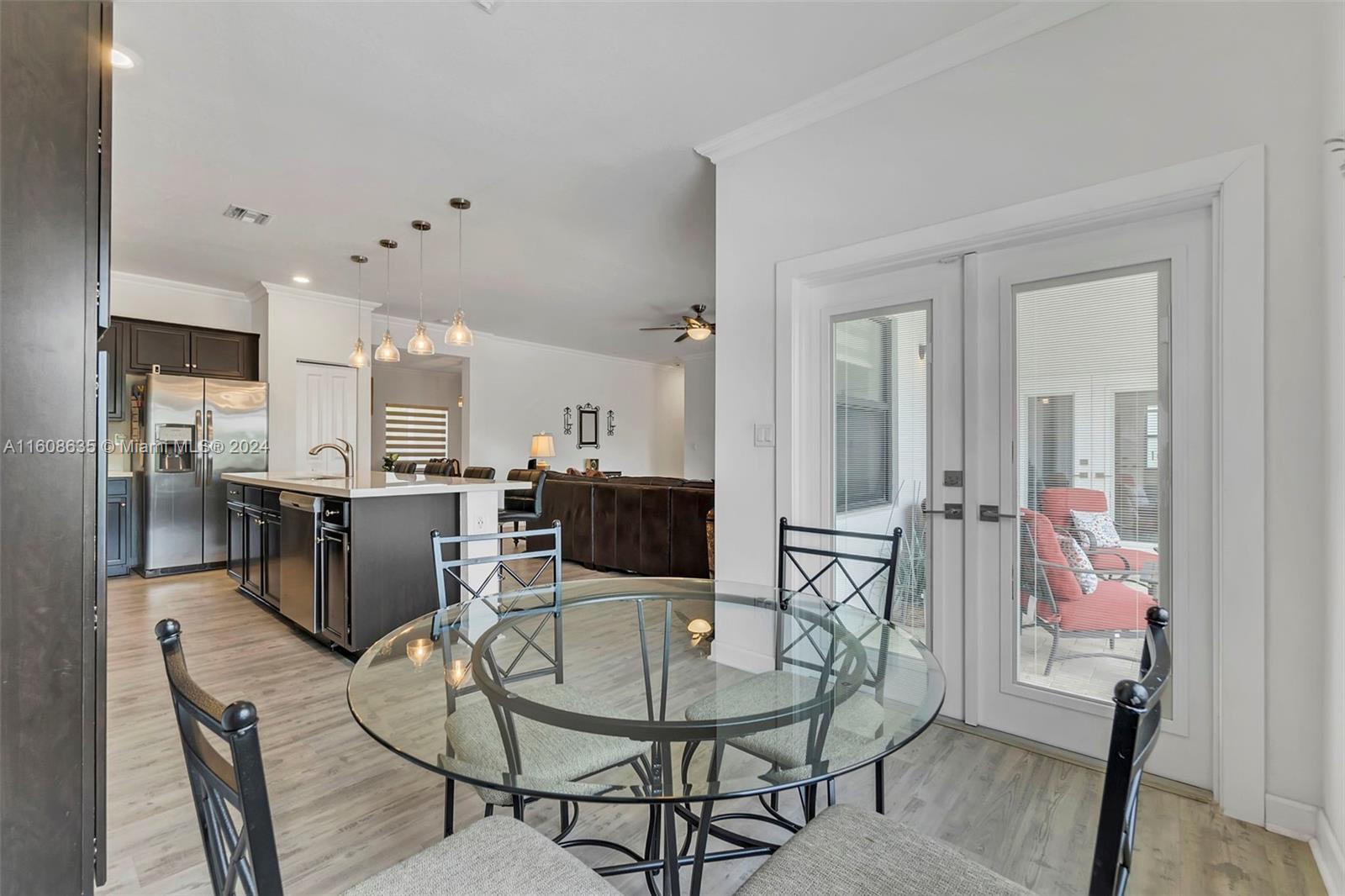 VILHEN DRIVE ESTATES - Residential