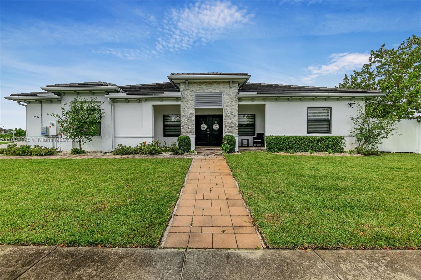 VILHEN DRIVE ESTATES - Residential