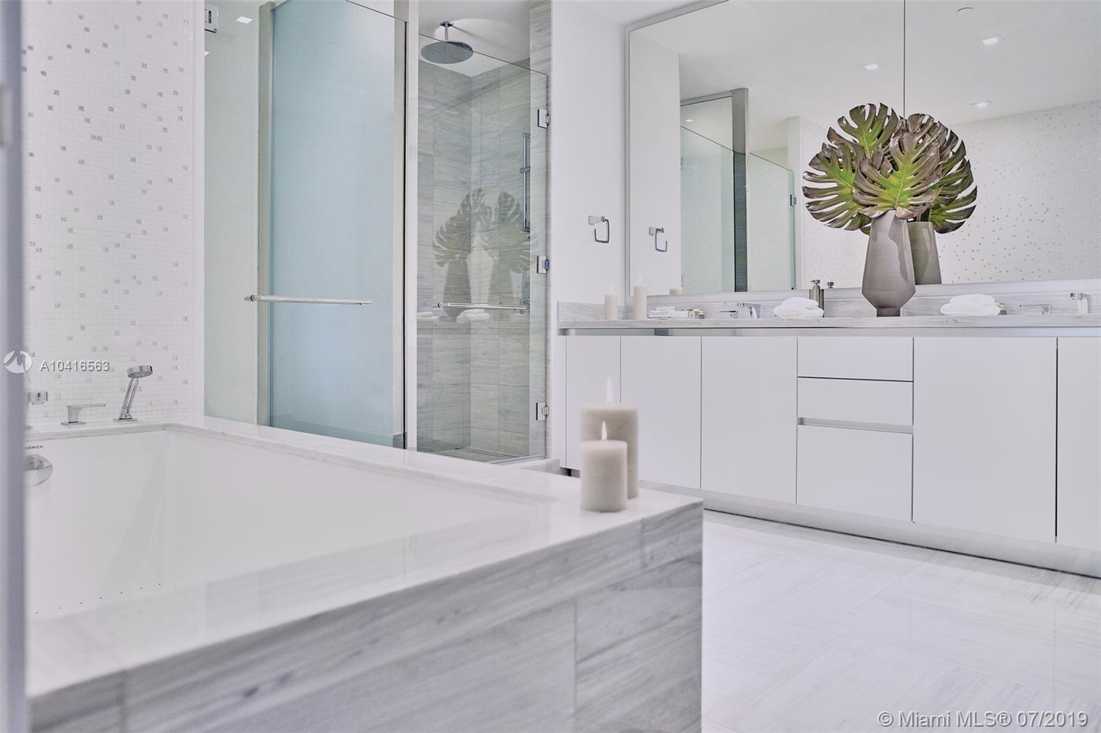 JADE SIGNATURE - Residential