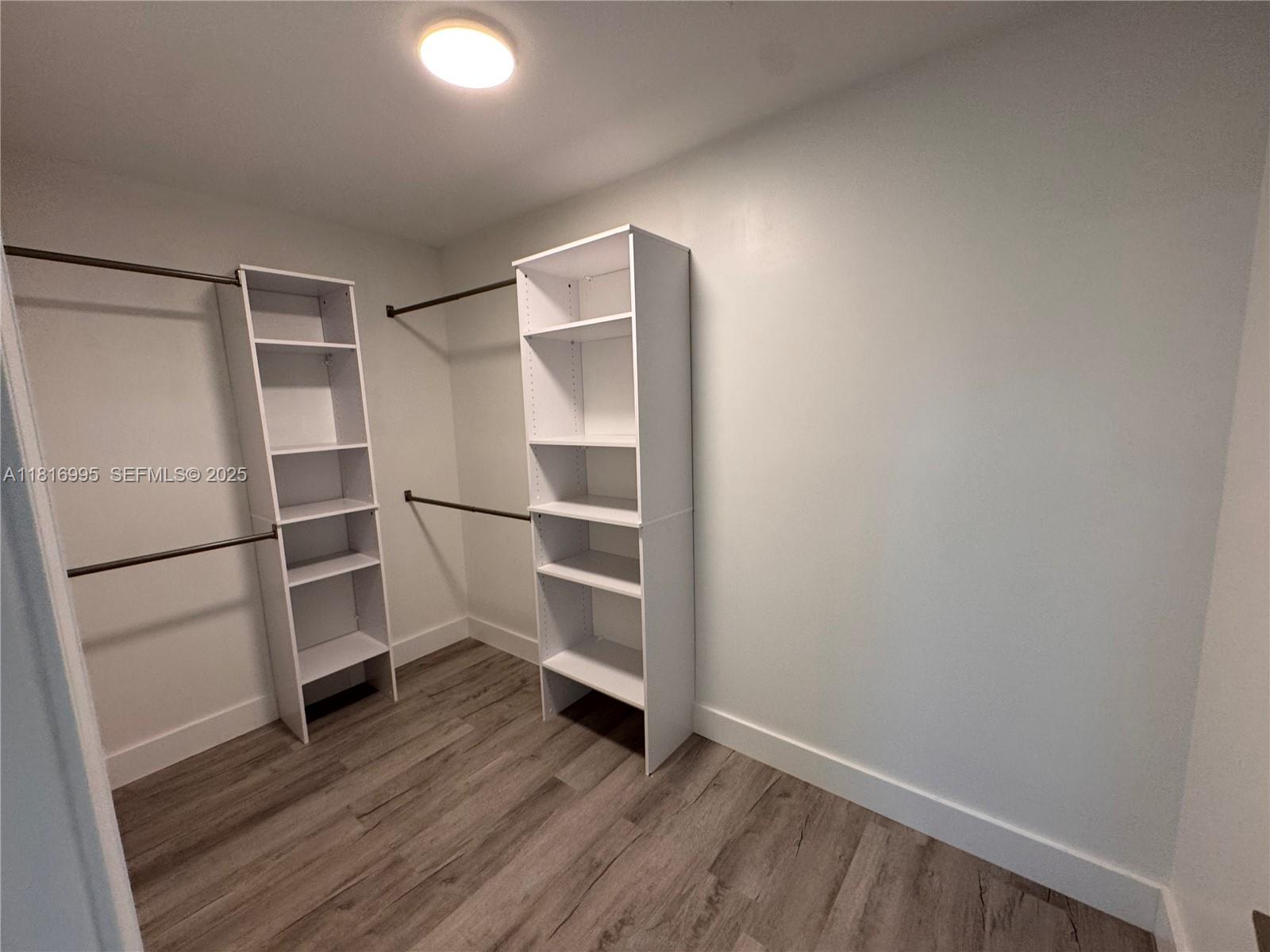 FRANKLIN PARK - Residential