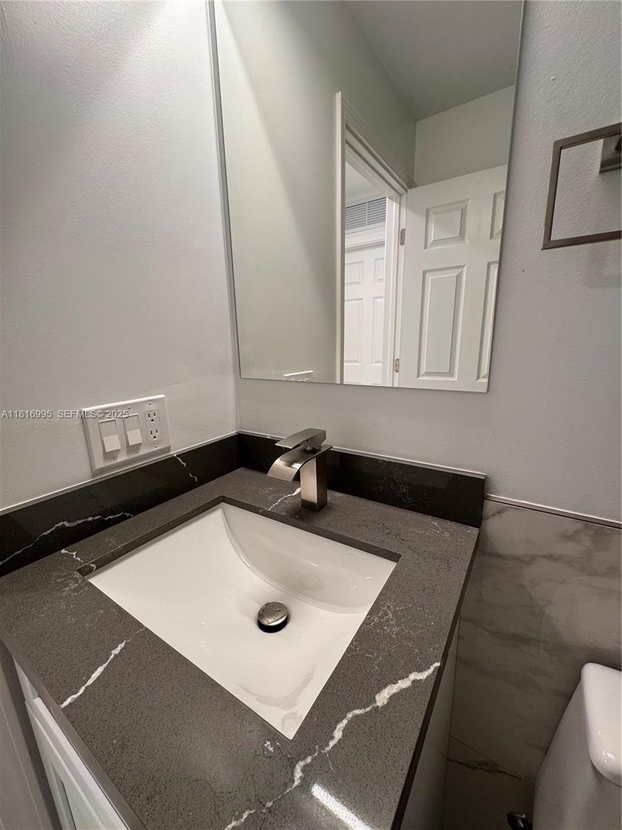 FRANKLIN PARK - Residential