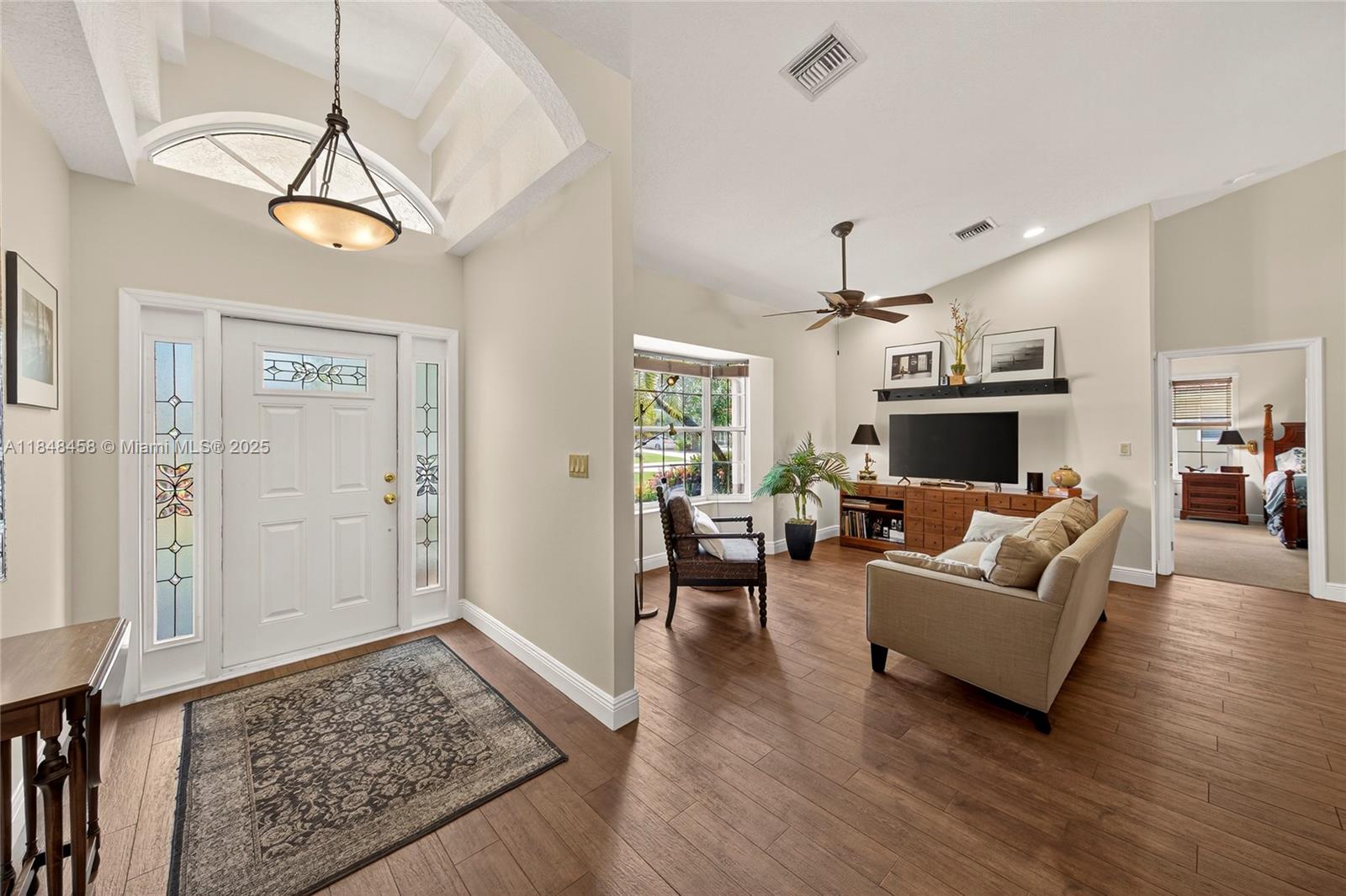 11880 NW 24th St