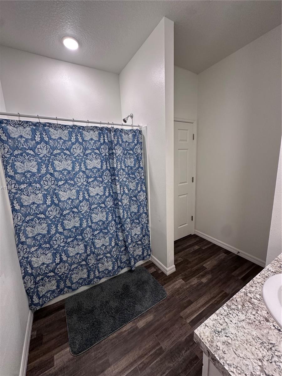 PORT ST LUCIE SECTION 33 - Residential Lease