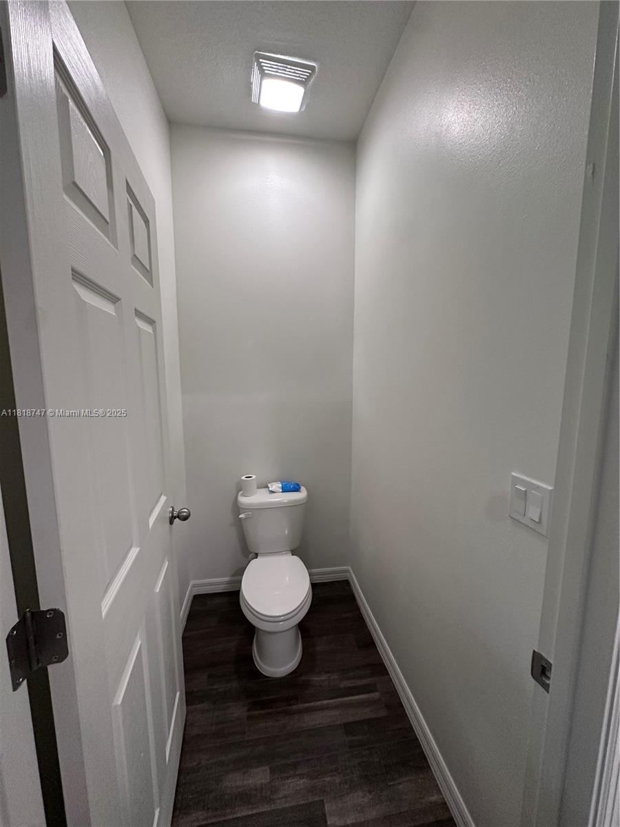 PORT ST LUCIE SECTION 33 - Residential Lease