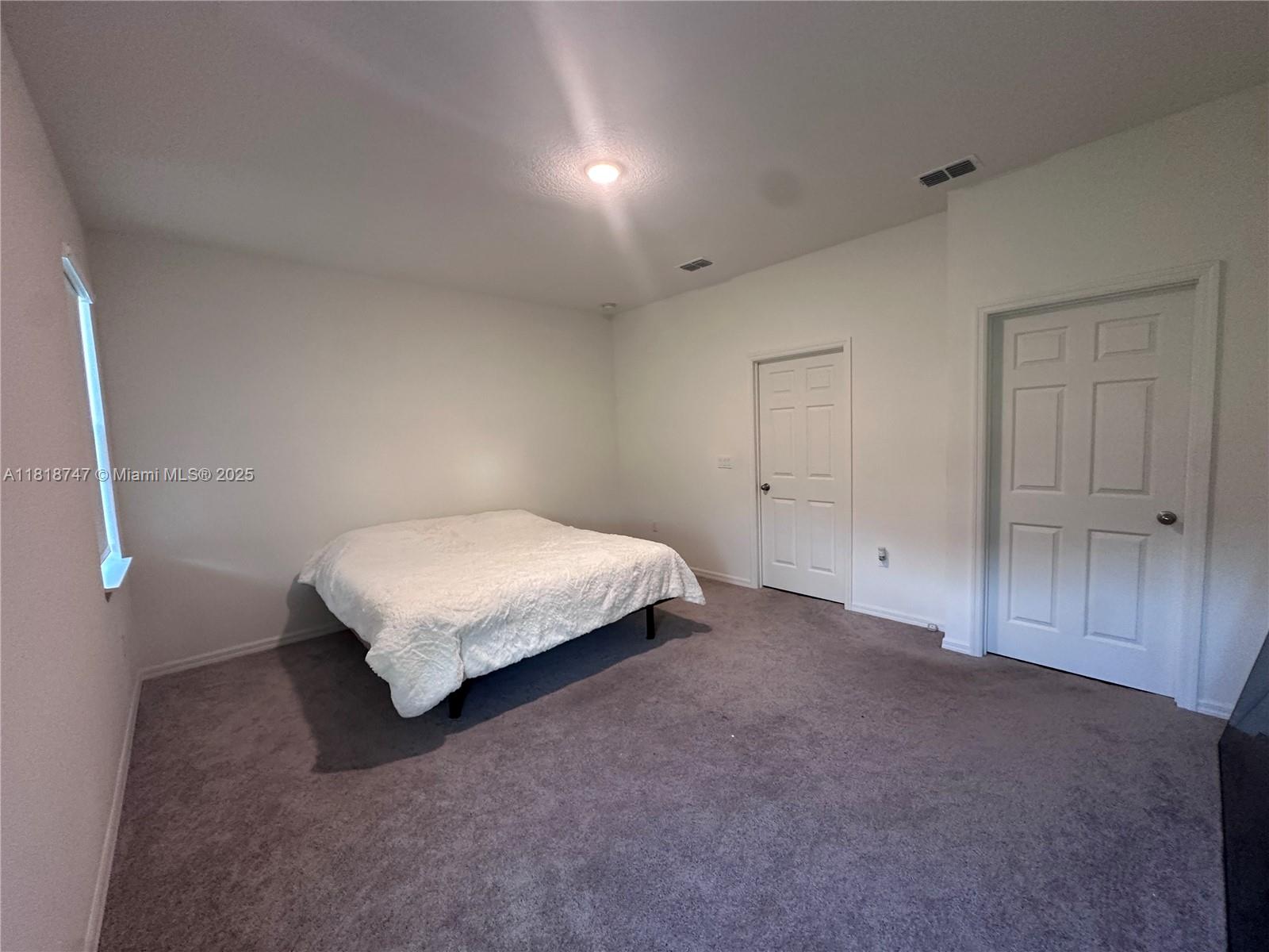 PORT ST LUCIE SECTION 33 - Residential Lease
