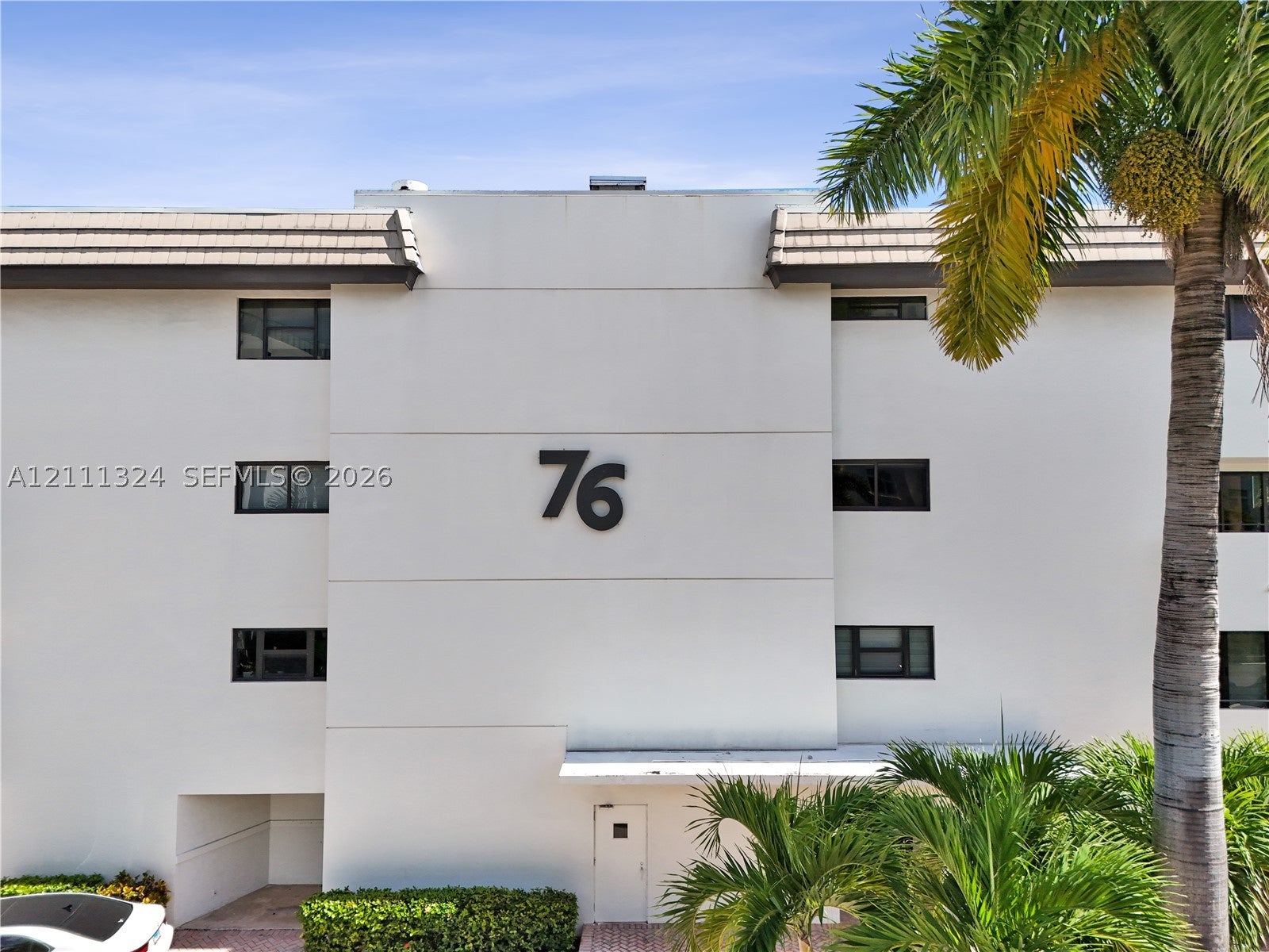 76 Isle Of Venice Dr G