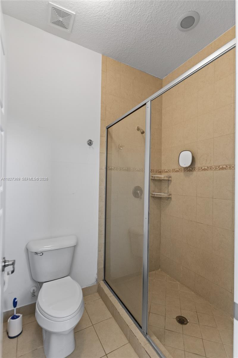 AVENTURA ISLES - Residential