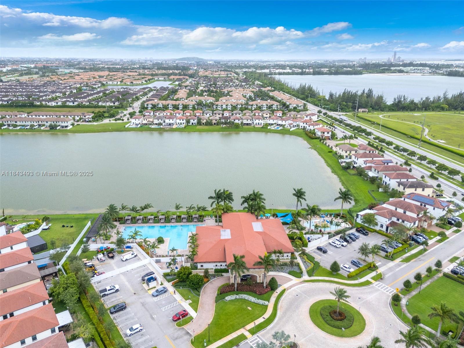 AQUABELLA SECTION TWO - Residential