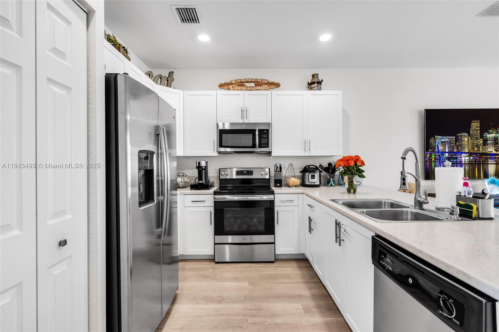 AQUABELLA SECTION TWO - Residential