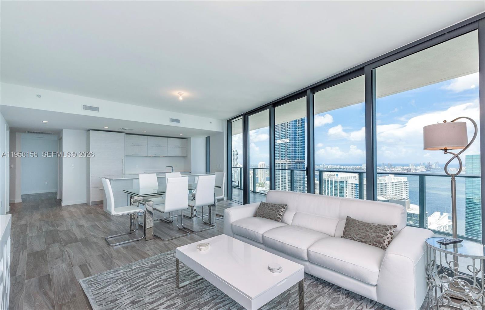 1300 S Miami Ave 4505