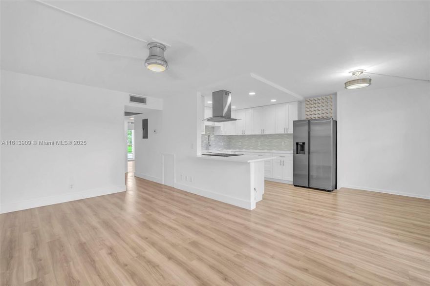 GORGEOUS 55+ COMMUNITY COMPLETELY REMODELED 2 BEDROOMS WITH WALK IN CLOSETS, 2 BATHROOMS, NEW SS APPLIANCES, LOCATED IN 2ND FLOOR, ELEVATOR, CENTRAL A/C, FRESHLY PAINTED, SCREENED PATIO. VERY ACTIVE 55+ COMMUNITY WITH LOTS OF AMENITIES LIKE INDOOR & OUTDOOR POOLS, TENNIS COURT, A BEAUTIFUL CLUBHOUSE, LIBRARY, THEATER, FREE BUS SERVICE TO ALL LOCAL SHOPPING CENTERS. WATER, INTERNET & CABLE ARE INCLUDED IN HOA FEES. DO NOT MISS THIS OPPORTUNITY TO ENJOY LIFE AT THIS GORGEOUS UNIT WITH A FANTASTIC LAKE VIEW. A MUST SEE. PRESENT ALL OFFERS!