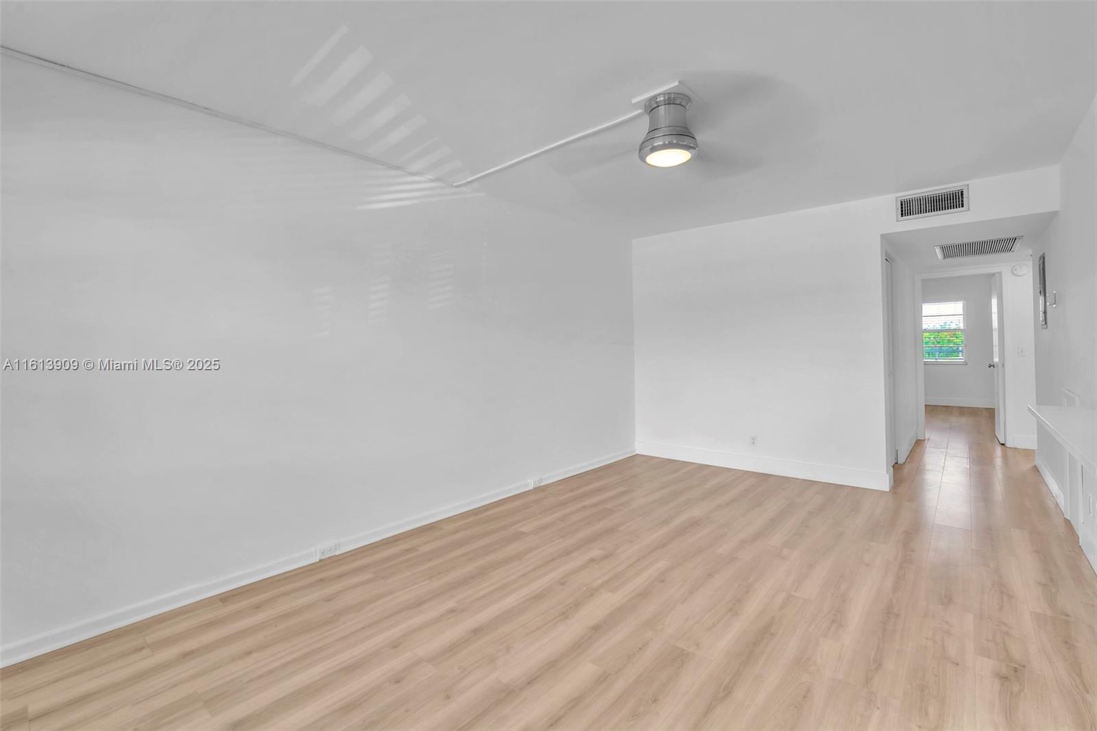 HYTHE AT CENTURY VILLAGE - Residential