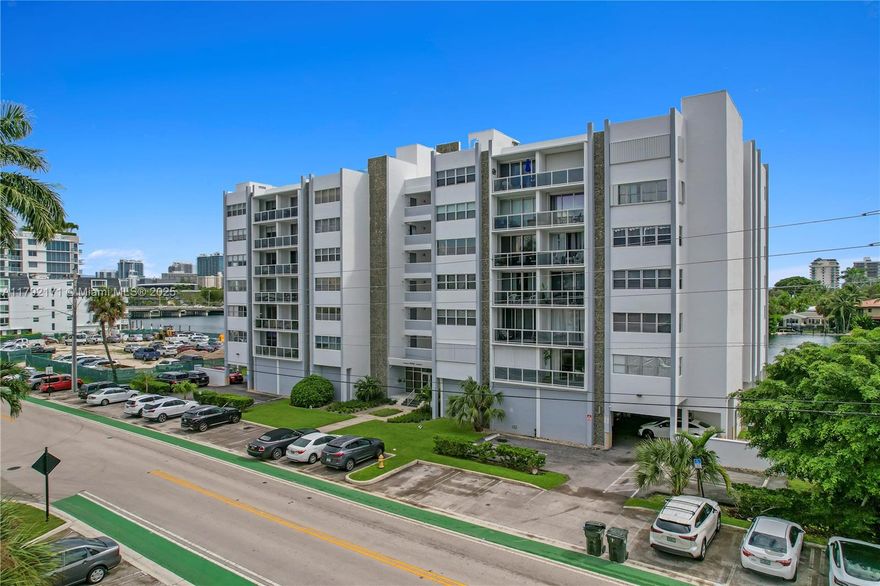 BEAUTIFUL AND LARGE 1BED 1.5 BATH, UPDATED WITH NEW KITCHEN AND APPLIANCES, NEW BATHS , CERAMIC FLOORS, LARGE CLOSETS, OPEN BALCONY, ONLY FOUR APTS PER FLOOR, WELL KNOWN CLASIC BUILDING LOCATED IN AN AREA OF LUXURY WATERFRONT CONDOS AND HOMES, BUILDING HAS COMPLETED THE LATEST CERTIFICATIONS WITH THE CITY OF BAY HARBOR ISLANDS, NEW ROOF AND ELEVATORS, CLOSE TO BAL HARBOUR SHOPS, SUPERMARKETS, RESTAURANTS, RK- BROAD BAY HARBOR K 8 CENTER, RESTAURANTS, WALKING DISTANCE TO THE BEACH, EASY TO SHOW!!!