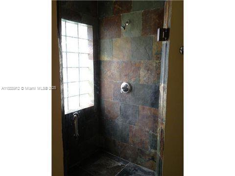 SECTOR 5 - - Residential Lease