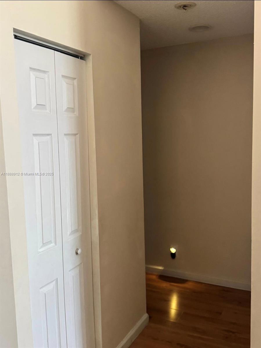 SECTOR 5 - - Residential Lease