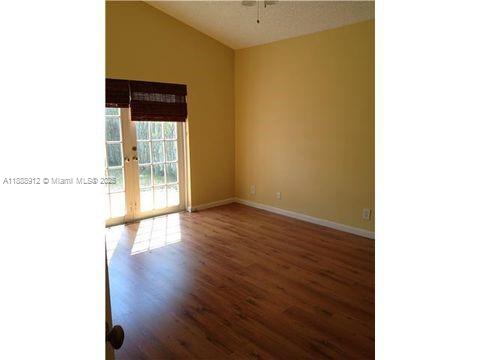 SECTOR 5 - - Residential Lease